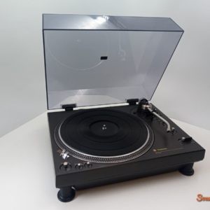 Platine vinyle Technics SL-1350